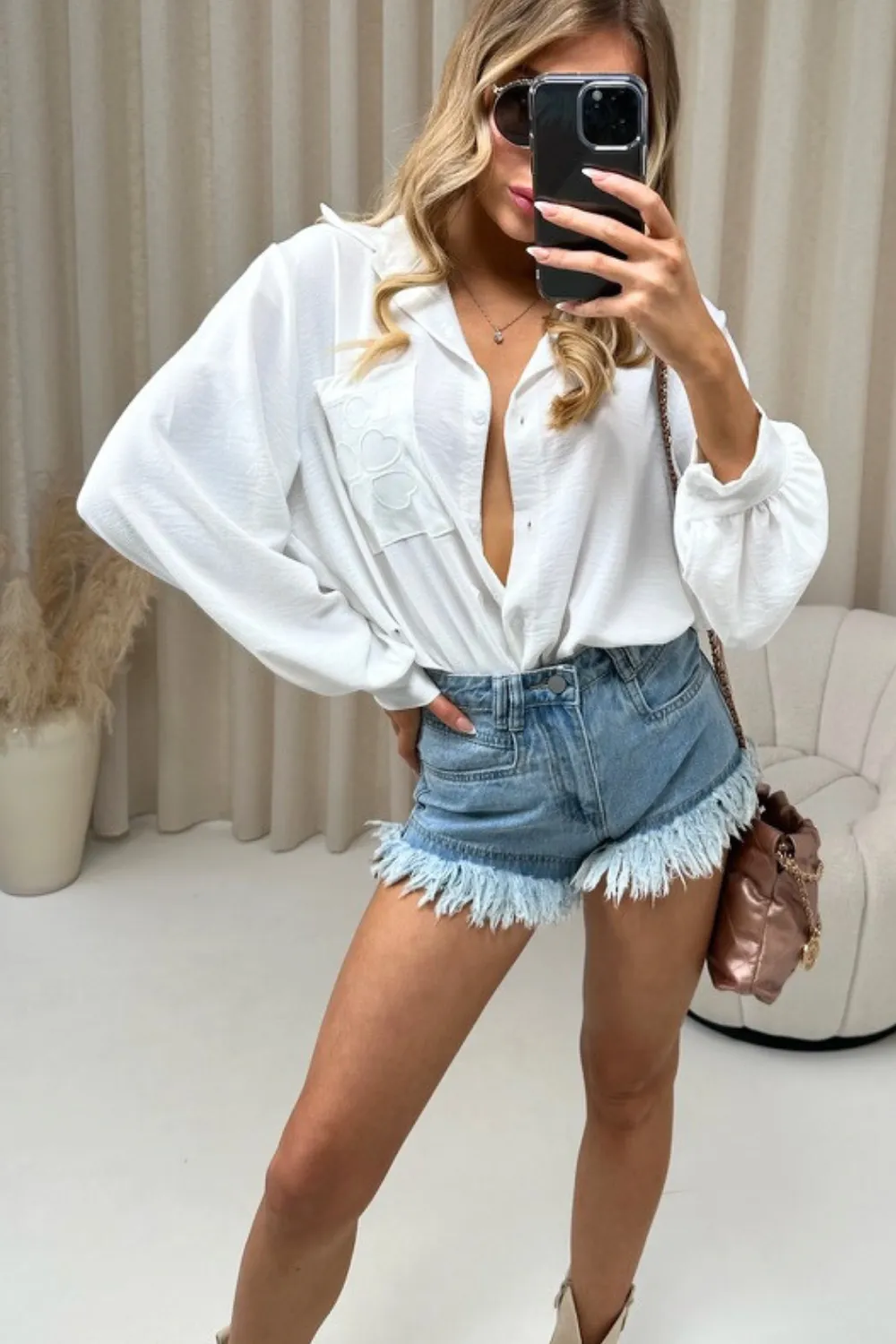 Beach club Light Blue  frayed denim shorts