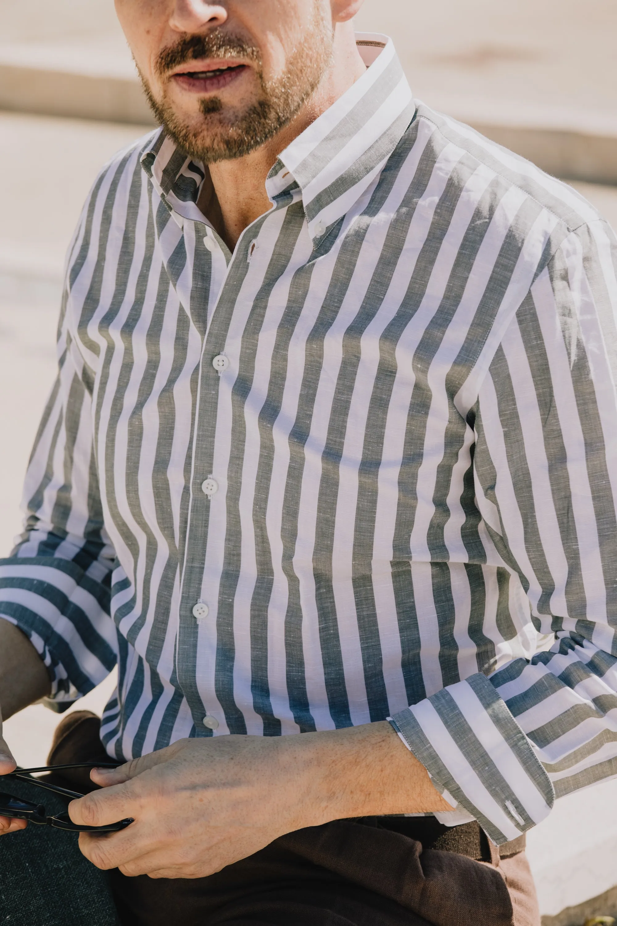 Button Down Shirt in Wide Green Stripe