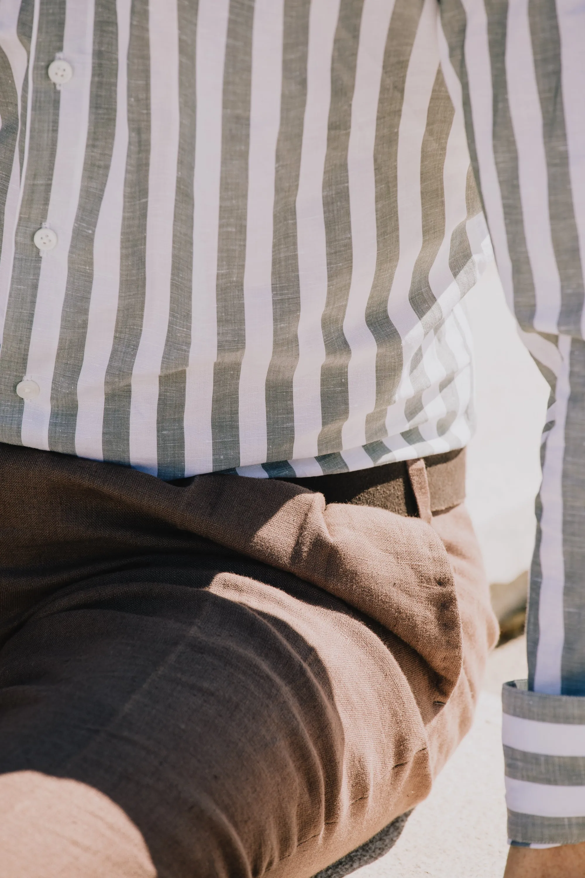 Button Down Shirt in Wide Green Stripe