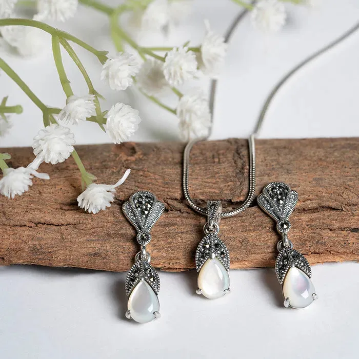 Dazzling Delight Pendant set