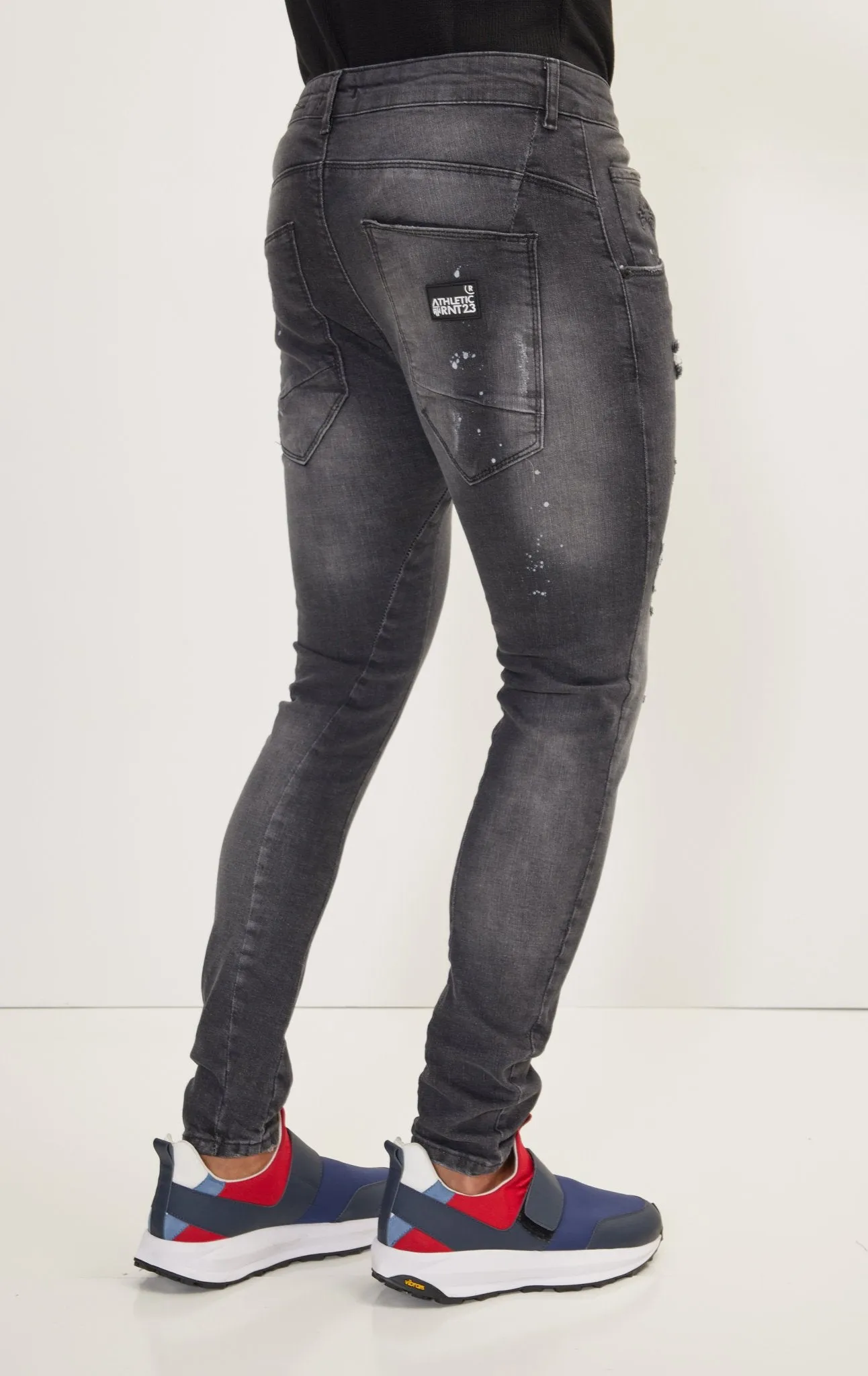 Slim-Fit Casual Jeans - Anthracite