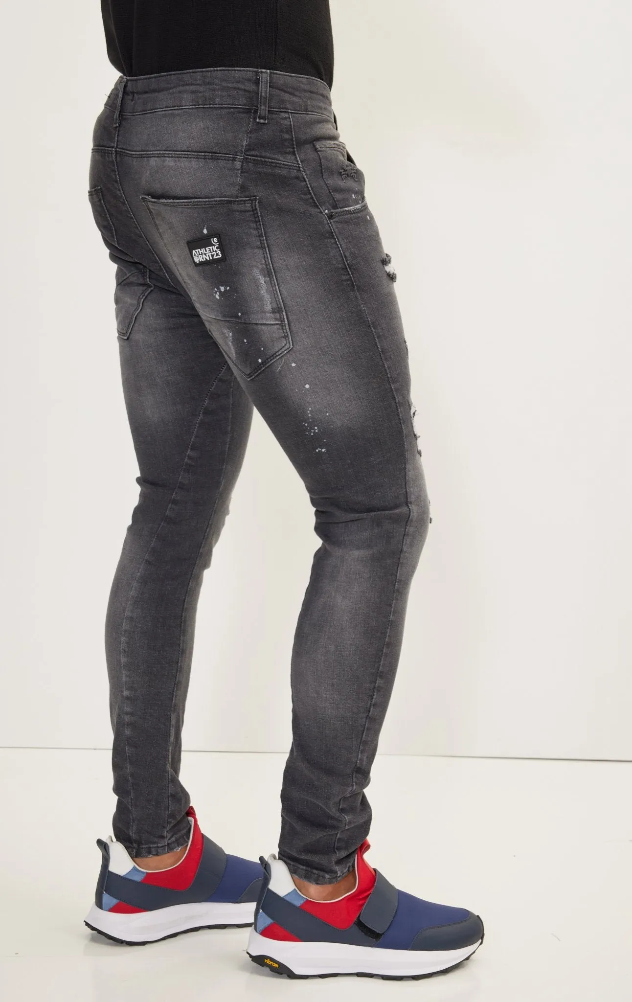 Slim-Fit Casual Jeans - Anthracite